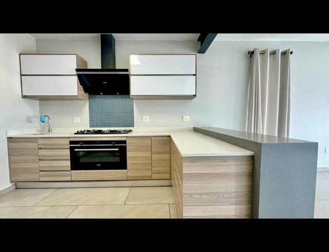 3 BEDROOM TOWNHOUSE FOR SALE IN KYALAMI